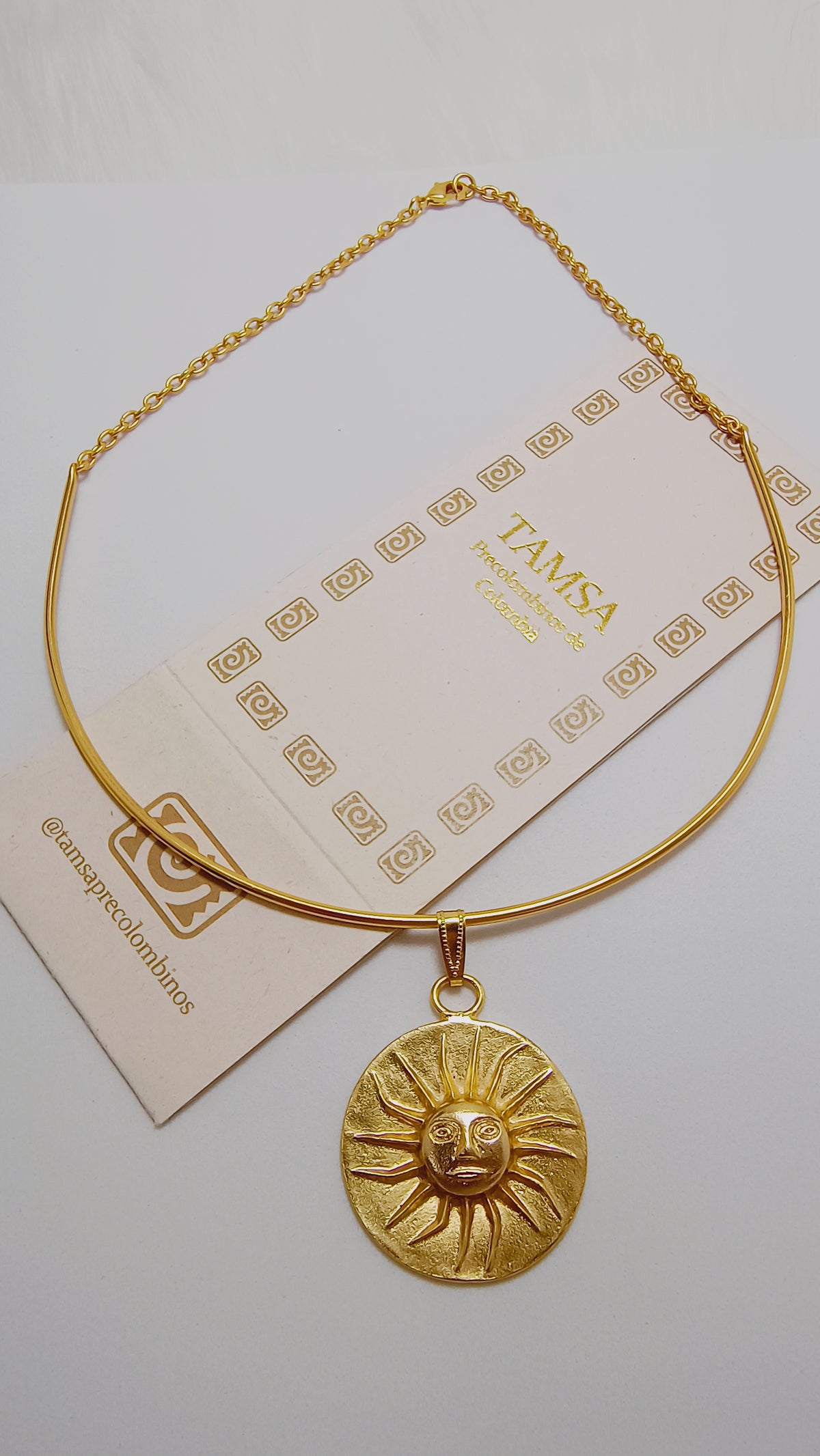 Collar Sué – Sol Ancestral